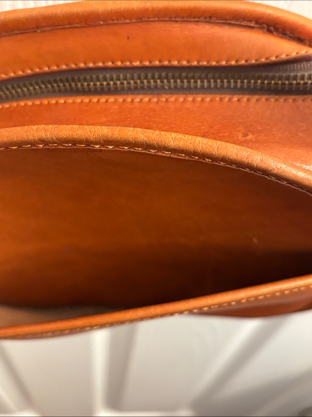 Vintage COACH Canteen Leather Crossbody Bag Chestnut Brown- WOW! - Picture 7 of 15